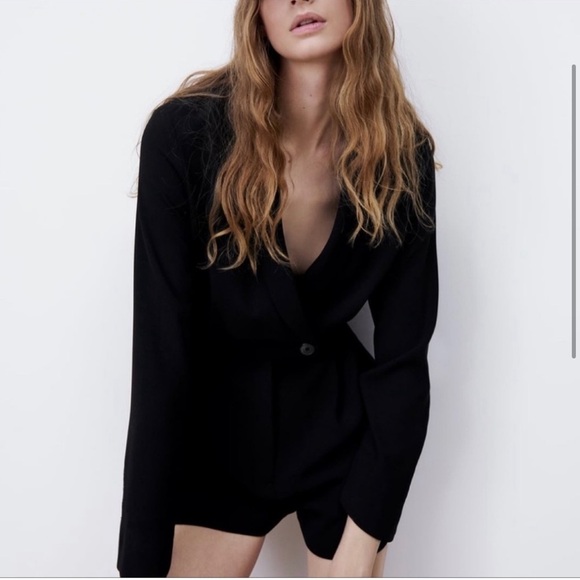 2/$30 Zara Black Pleated Long Sleeve Romper Size Small - Picture 4 of 13